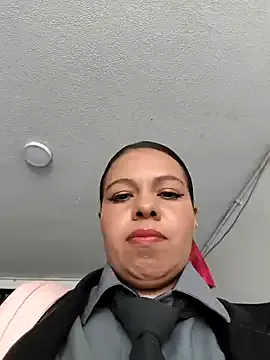  – webcam model profile photo Image 13
