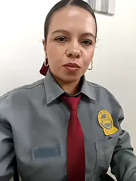  – webcam model profile photo Image 7