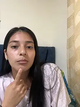 841_yayoi – webcam model profile photo Image 11