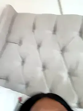 mc-Olivia – webcam model profile photo Image 15