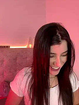  – webcam model profile photo Image 18