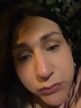 Yui-Ch – webcam model profile photo Image 10