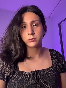 Yui-Ch – webcam model profile photo Image 4