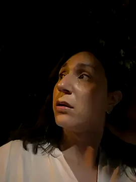 Yui-Ch – webcam model profile photo Image 9