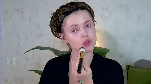 BonnieStylez – webcam model profile photo Image 19