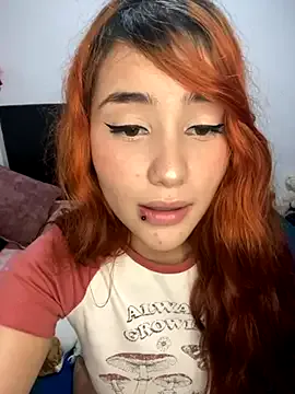 Nonchan_ – webcam model profile photo Image 3