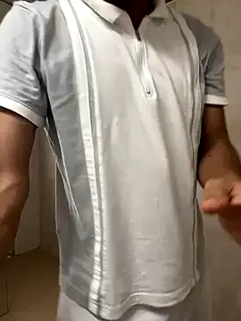 Megu_Melon – webcam model profile photo Image 7