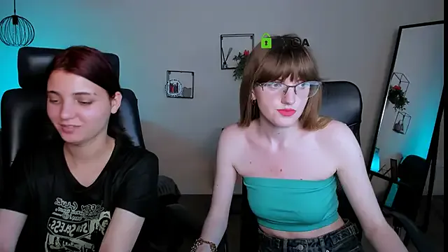 winter11 – webcam model profile photo Image 7