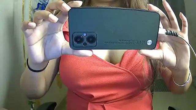 Konohath – webcam model profile photo Image 15