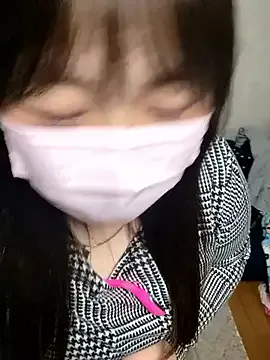 _Alicee_1 – webcam model profile photo Image 13