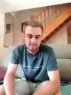  – webcam model profile photo Image 2