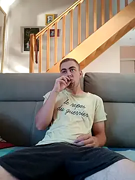  – webcam model profile photo Image 7