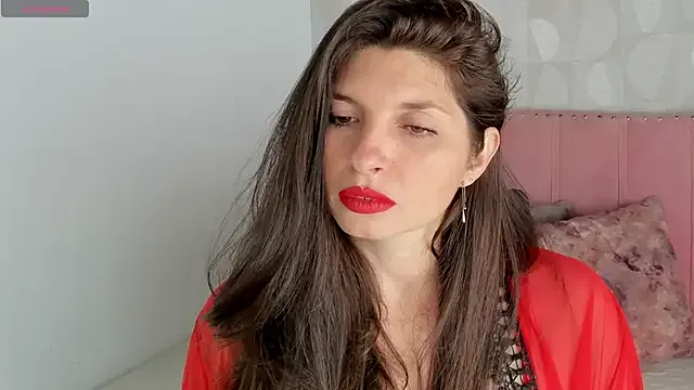 seraphine23 – webcam model profile photo Image 5