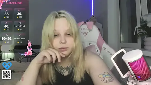 Musae – webcam model profile photo Image 18