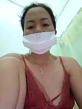 Baby-sexytits18 – webcam model profile photo