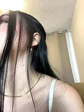 Angelique_Angell – webcam model profile photo Image 4