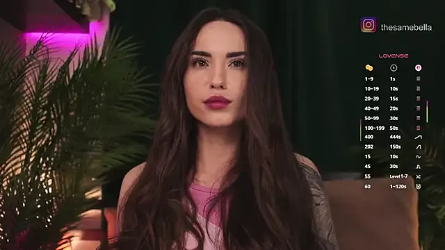 Barbieblondine – webcam model profile photo Image 11