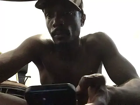 NATINATU252525 – webcam model profile photo Image 7