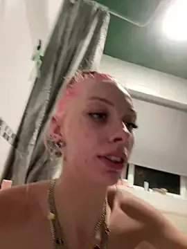 Queen_Shanuu – webcam model profile photo Image 2