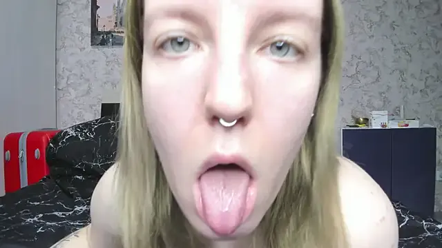 Maddy_Rouse_ on FreeCamNet Image 15