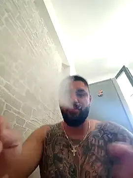 Mia--meow – webcam model profile photo Image 2