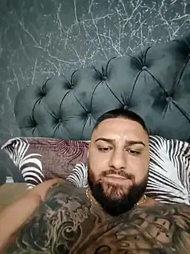 Mia--meow – webcam model profile photo Image 4