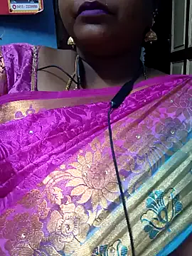 Nonchan_ – webcam model profile photo Image 3