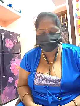 Nonchan_ – webcam model profile photo Image 4