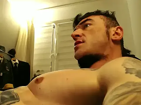 erosuke9 – webcam model profile photo Image 2