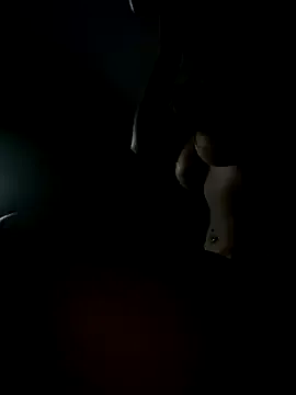  – webcam model profile photo Image 8