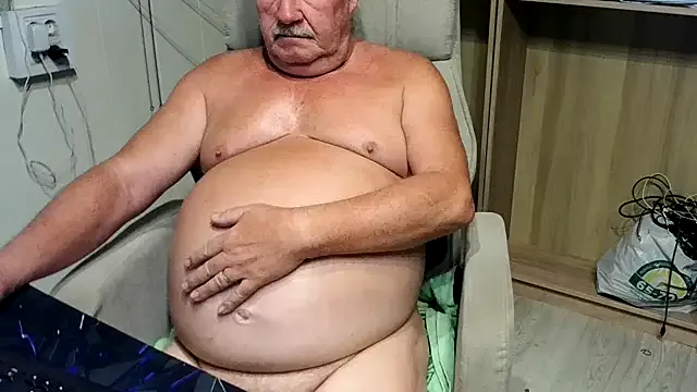 Nonchan_ – webcam model profile photo Image 13