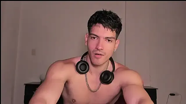 bbbeachboy – webcam model profile photo