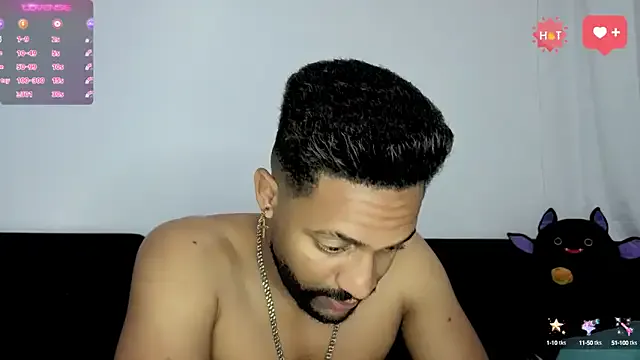 maataaan – webcam model profile photo Image 16