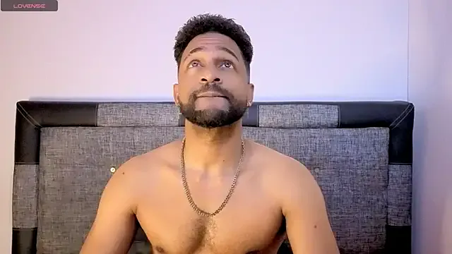 maataaan – webcam model profile photo Image 19