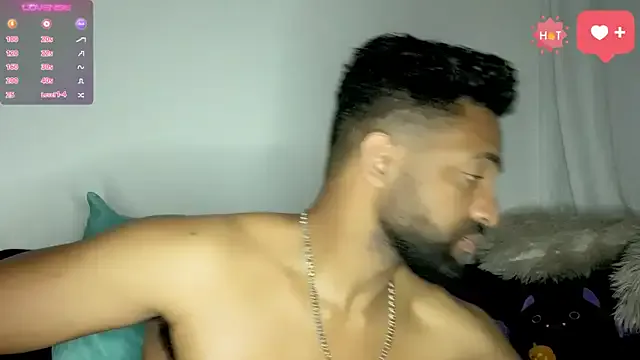 maataaan – webcam model profile photo Image 9