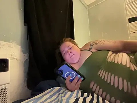 BBW2320 – webcam model profile photo