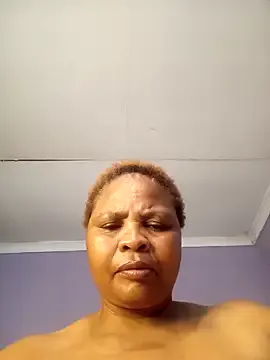 melanny10 – webcam model profile photo Image 5