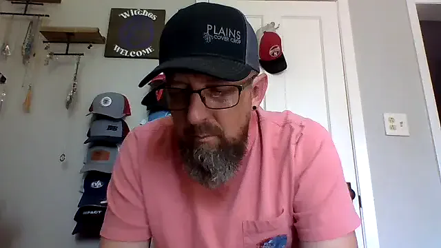  – webcam model profile photo Image 4