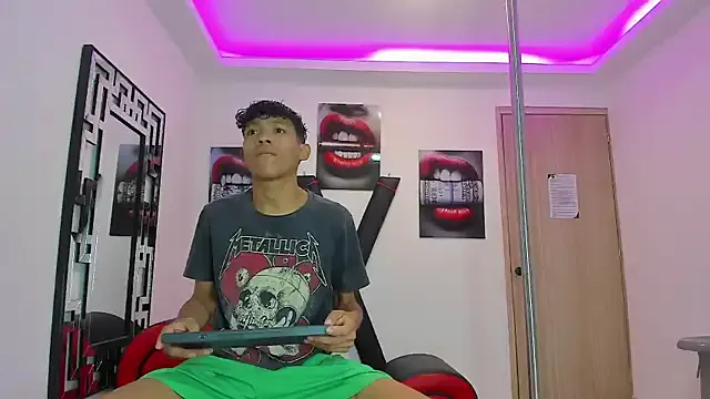 dirtypub – webcam model profile photo Image 6