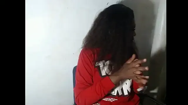 Kamila151 – webcam model profile photo Image 5