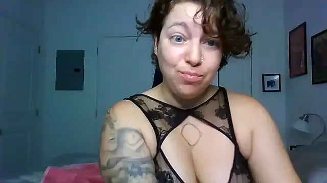seraphine23 – webcam model profile photo Image 4