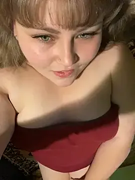 roouse – webcam model profile photo Image 19