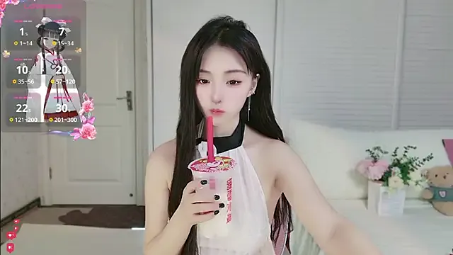 NANA_7 – webcam model profile photo Image 5