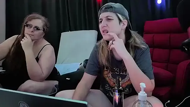 Bella_and_Marie – webcam model profile photo