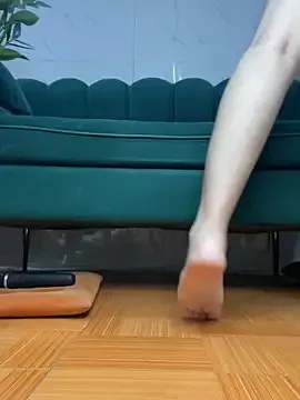 Megu_Melon – webcam model profile photo Image 8