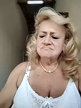 Hot_Mayra25 – webcam model profile photo Image 11