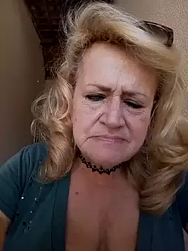 Hot_Mayra25 – webcam model profile photo Image 6