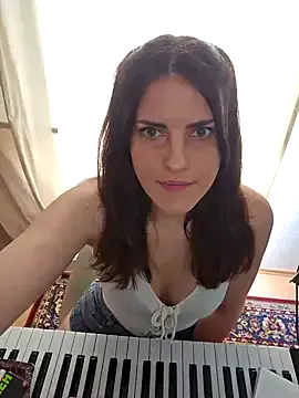 Mia--meow – webcam model profile photo Image 2