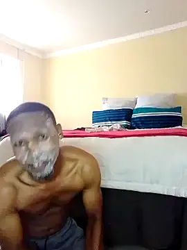  – webcam model profile photo Image 6