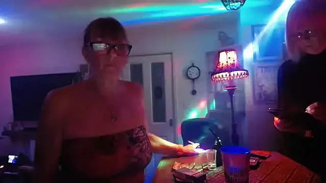 Crystal_Valentine – webcam model profile photo Image 6